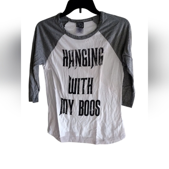 MODERNLUX "HANGING WITH MY BOOS" Top Quarter Sleeve - Picture 1 of 3